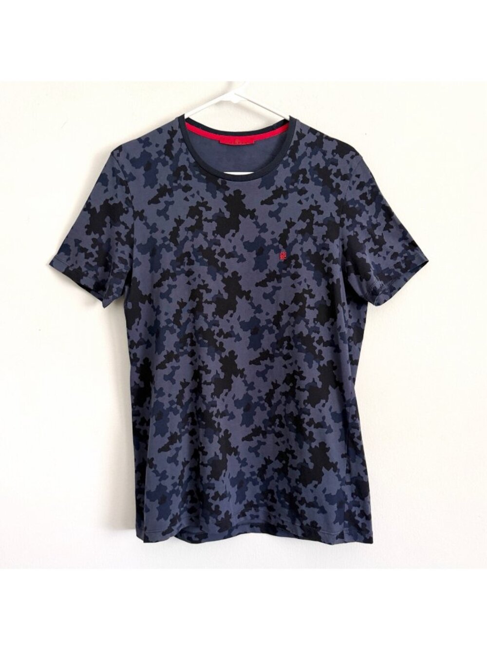 Carolina Herrera Blue Short Sleeve Cotton  Camoflauge T-Shirt Men’s Size Medium